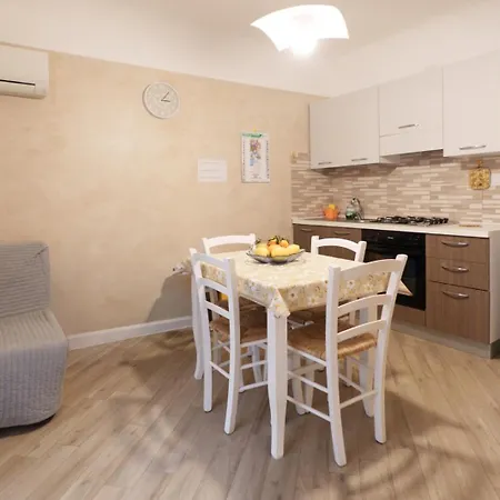 Marellina Apartment *